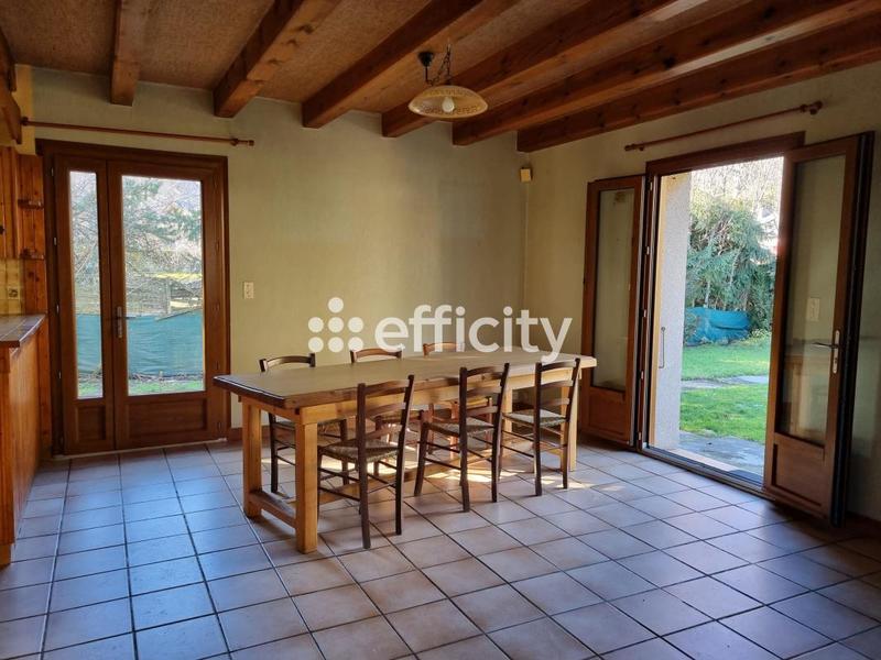 Maison - 103 m² - 5 pièces