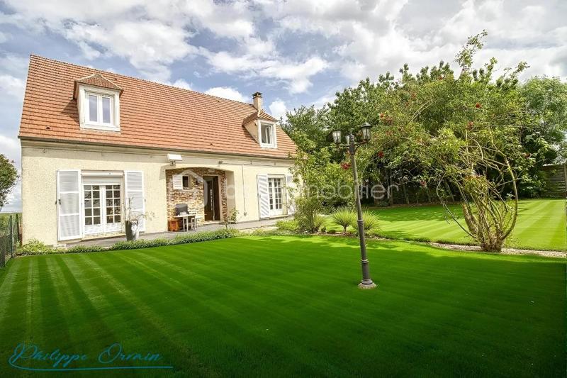 Pavillon - 149 m² - 7 pièces