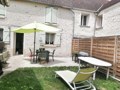 Maison de village - 85 m² - 4 pièces