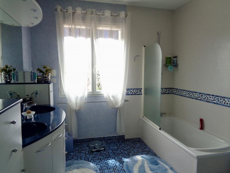 Maison - 183 m² - 6 pièces