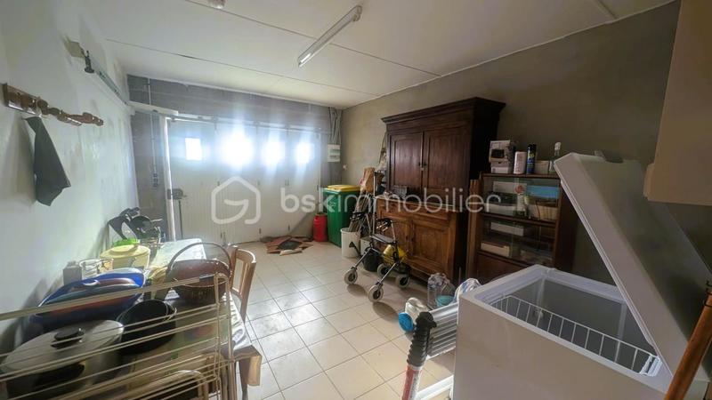 Maison traditionnelle - 130 m² - 8 pièces