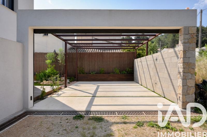 Maison - 82 m² - 3 pièces