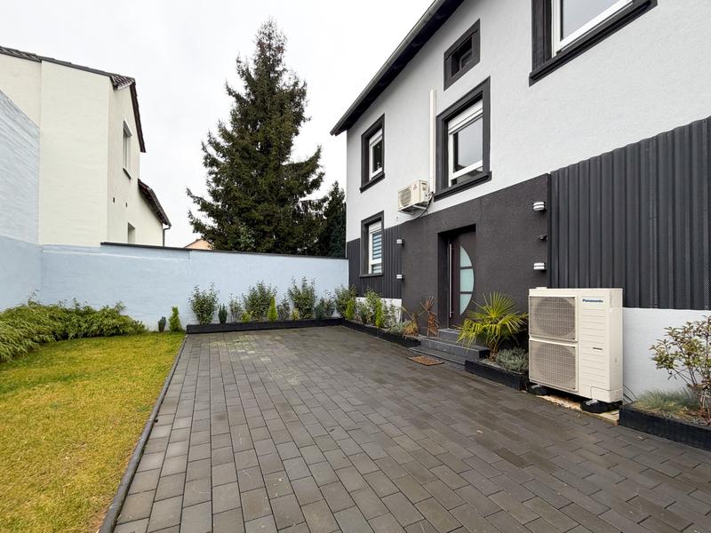 Maison - 145 m² - 6 pièces