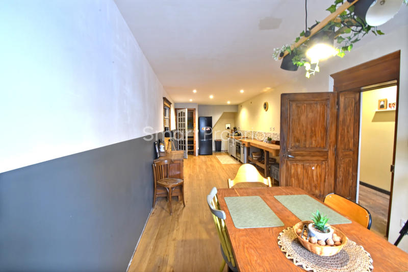 Maison - 200 m² - 6 pièces