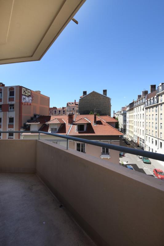 Appartement - 72 m² - 5 pièces