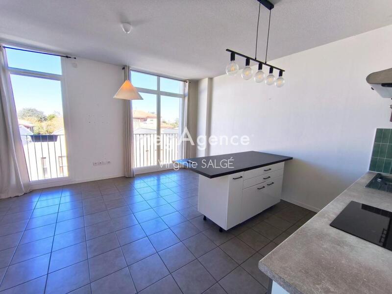 Appartement - 84 m² - 3 pièces