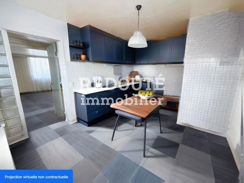 Maison - 192 m² - 6 pièces