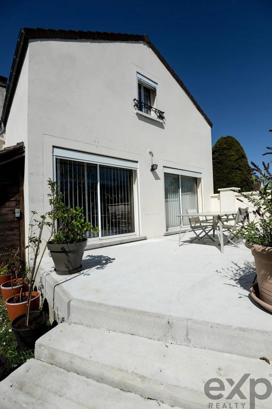 Maison - 133 m² - 6 pièces