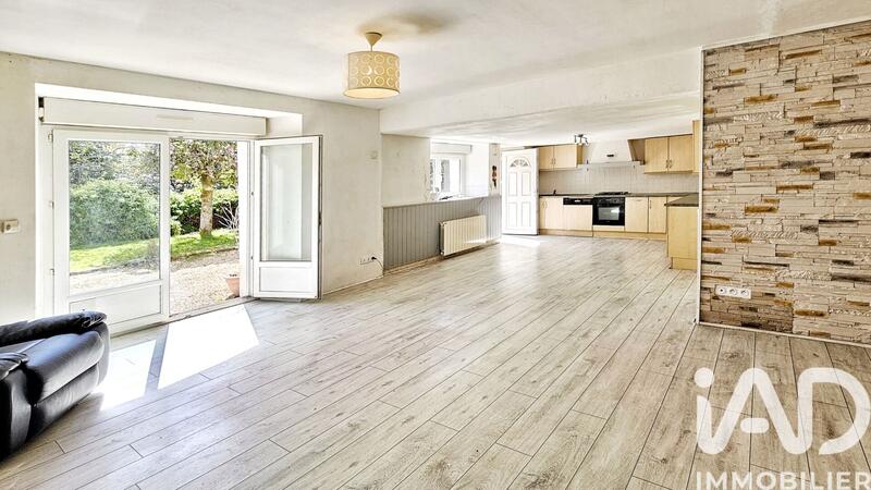 Maison - 137 m² - 7 pièces