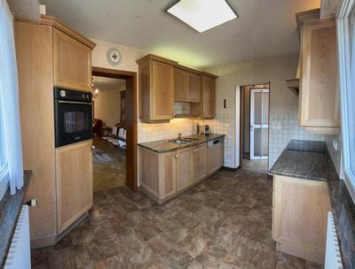 Maison - 92 m² - 5 pièces