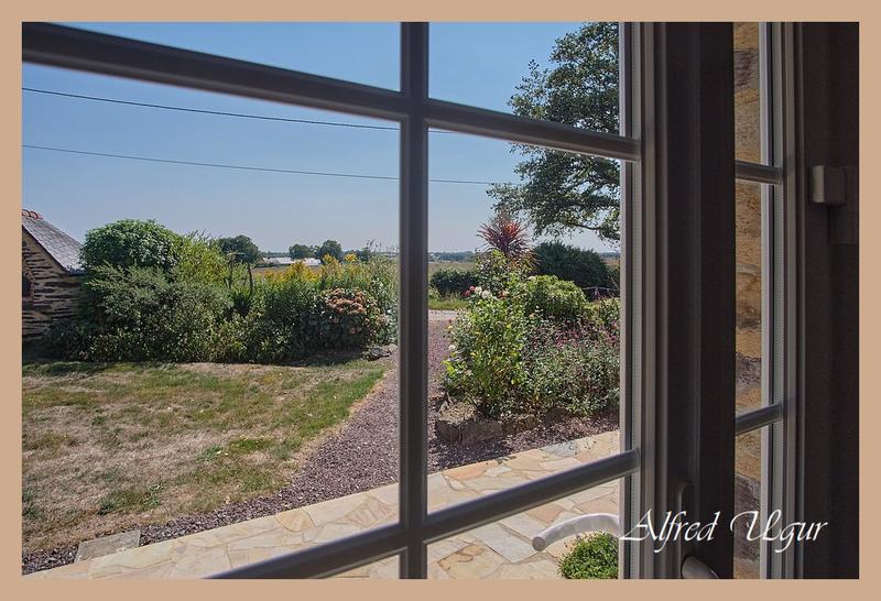 Maison - 218 m² - 8 pièces