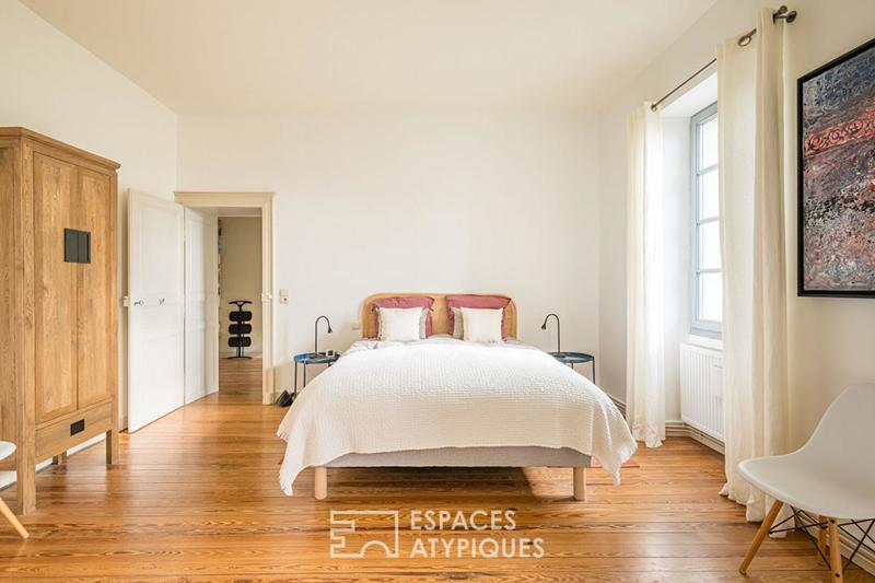 Maison en pierre - 378 m² - 10 pièces