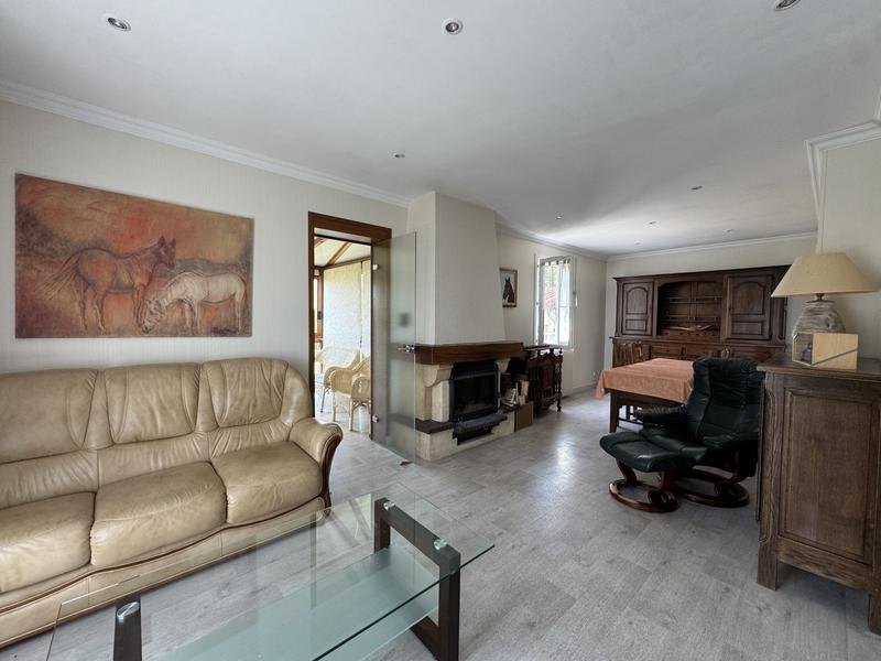 Maison traditionnelle - 123 m² - 6 pièces