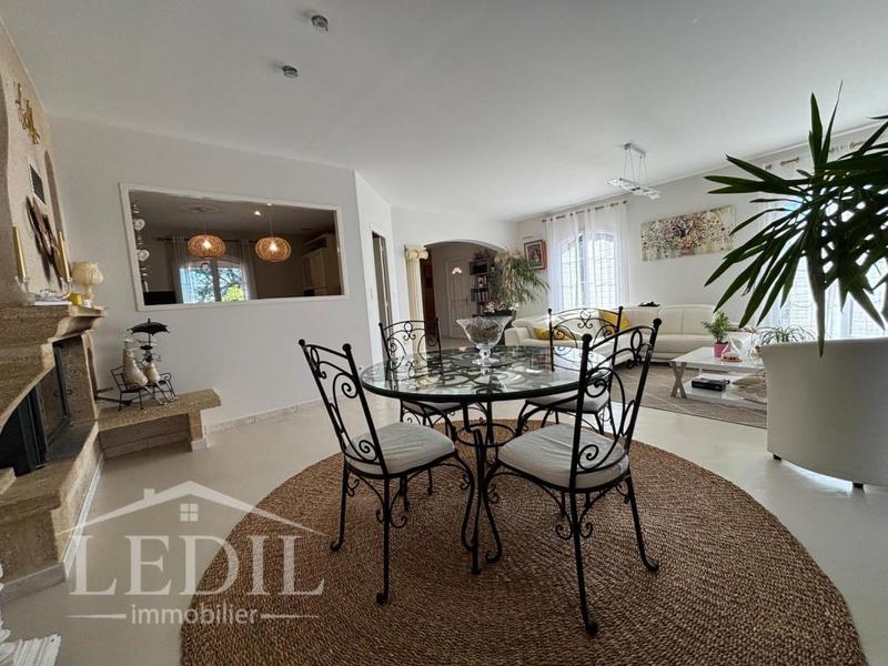 Maison de campagne - 130 m² - 4 pièces