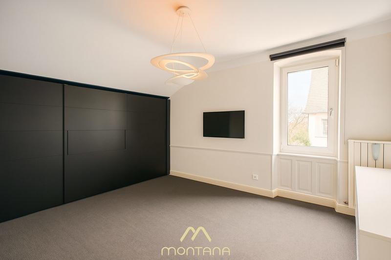 Maison - 300 m² - 7 pièces