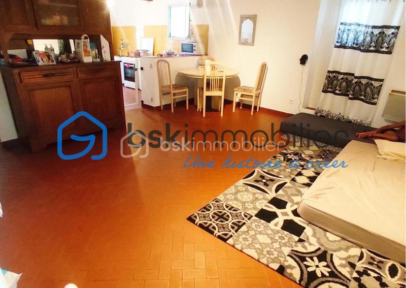 Appartement - 156 m² - 6 pièces