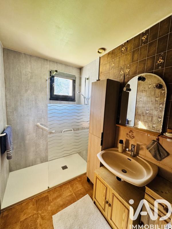 Maison - 107 m² - 5 pièces