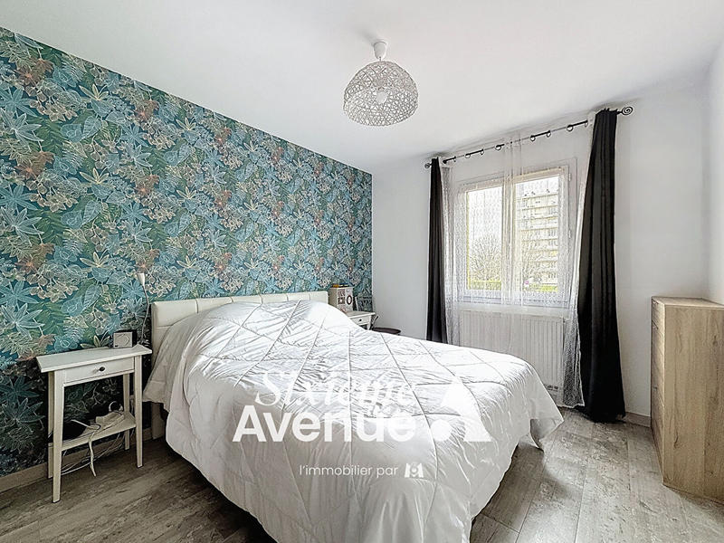 Maison - 104 m² - 5 pièces