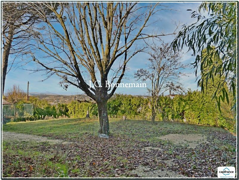 Terrain constructible - 545 m²