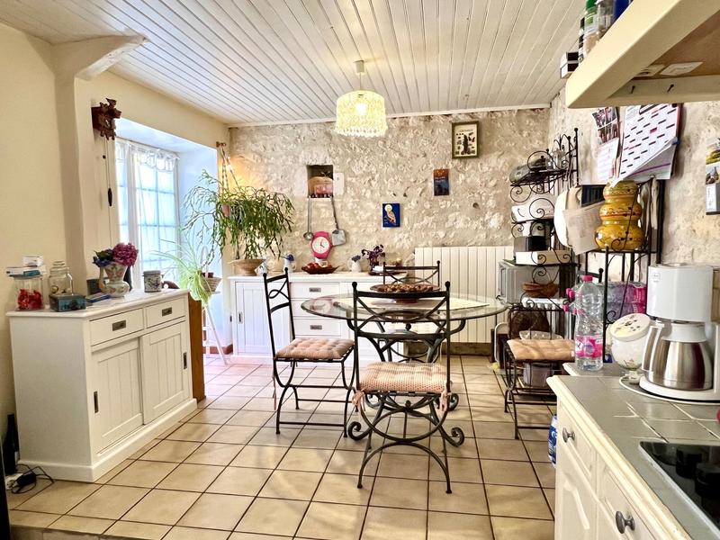 Maison - 195 m² - 6 pièces