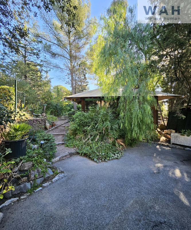 Villa - 152 m² - 8 pièces