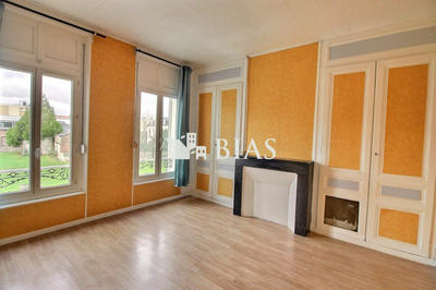 Maison - 87 m² - 5 pièces