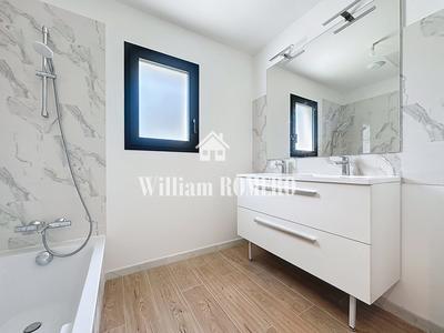 Maison - 98 m² - 4 pièces