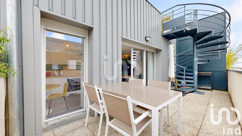 Appartement - 88 m² - 4 pièces