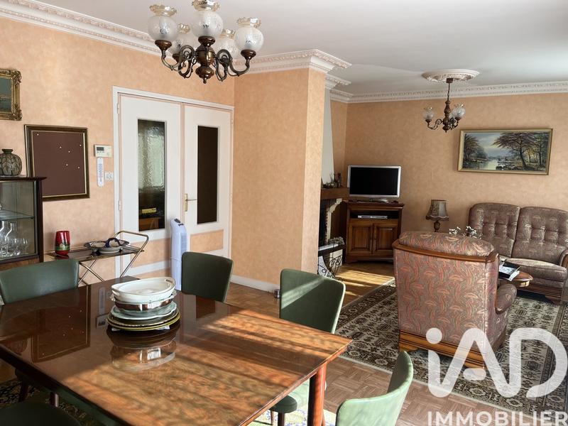 Maison - 90 m² - 4 pièces