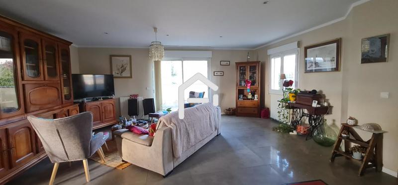 Maison - 128 m² - 5 pièces