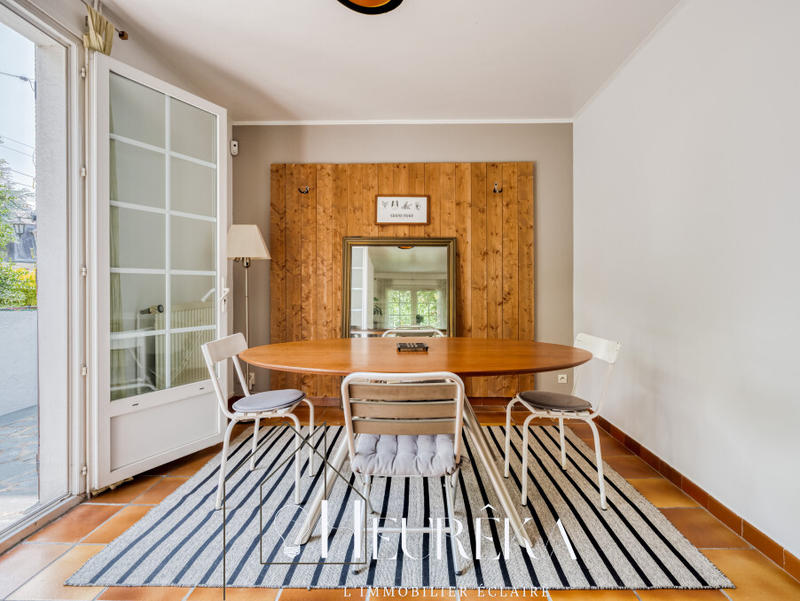 Maison - 147 m² - 7 pièces