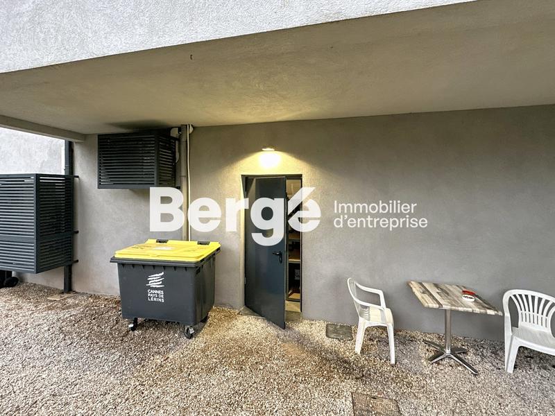 Local commercial - 65 m²