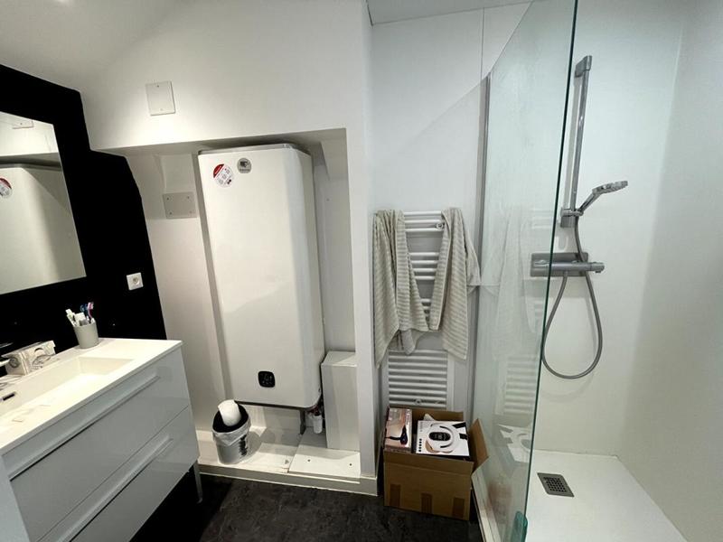 Maison - 380 m² - 16 pièces