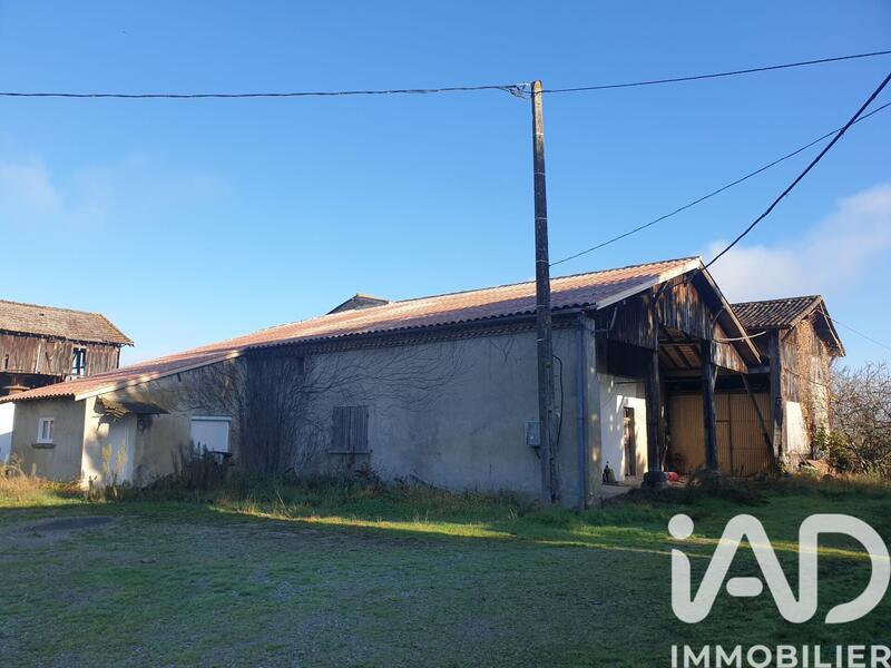 Maison de campagne - 400 m² - 12 pièces