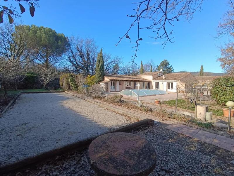 Maison - 161 m² - 7 pièces