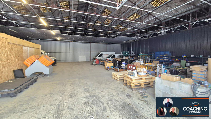 Entrepôt - 483 m²