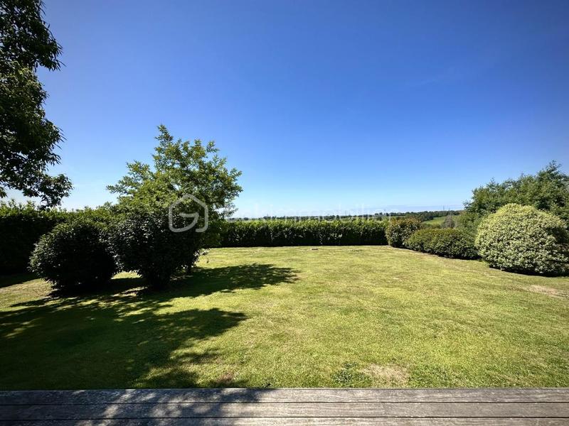 Maison - 106 m² - 6 pièces