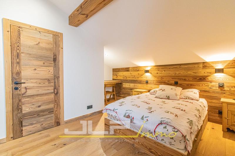 Châlet - 203 m² - 5 pièces