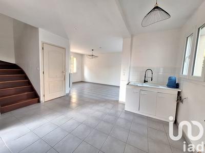 Maison - 93 m² - 5 pièces