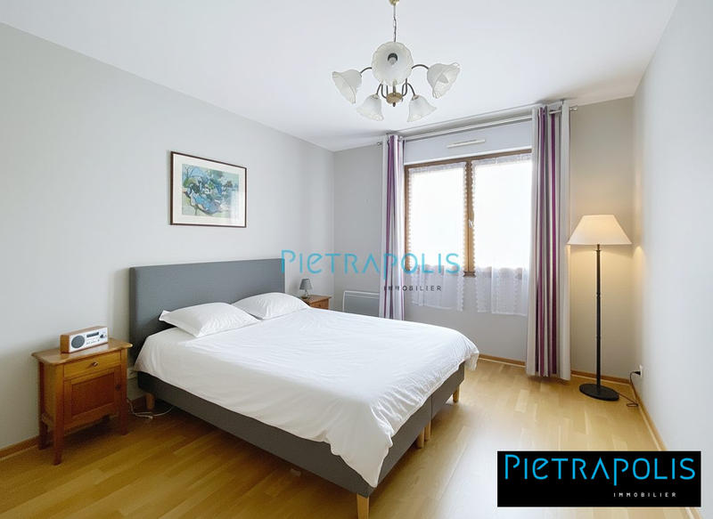 Appartement - 86 m² - 4 pièces