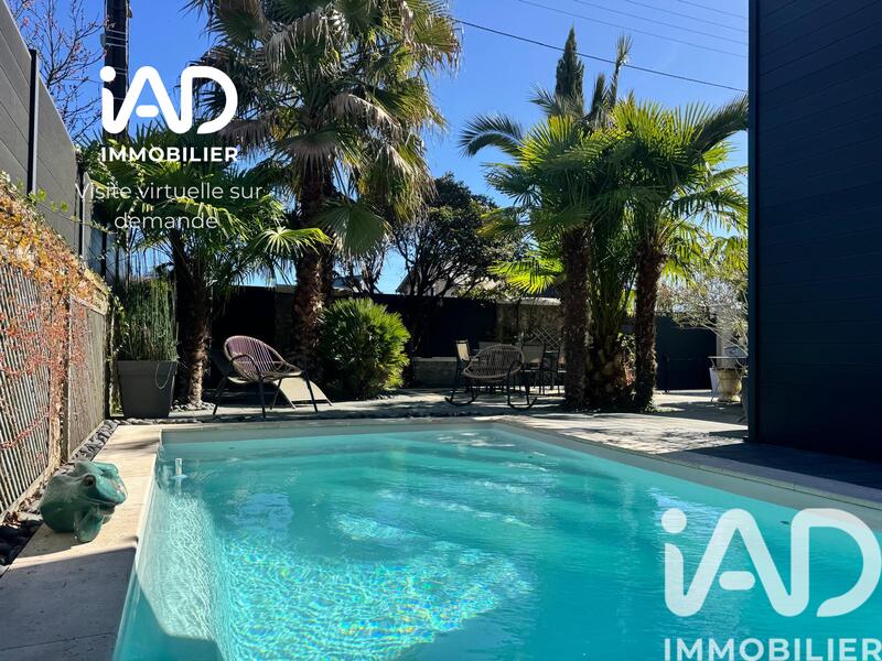 Maison de ville - 140 m² - 5 pièces