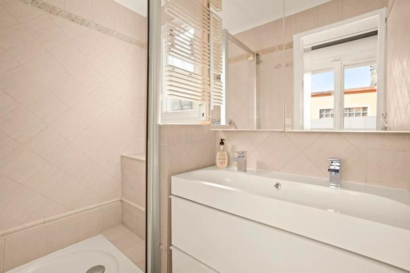 Appartement - 84 m² - 1 pièce