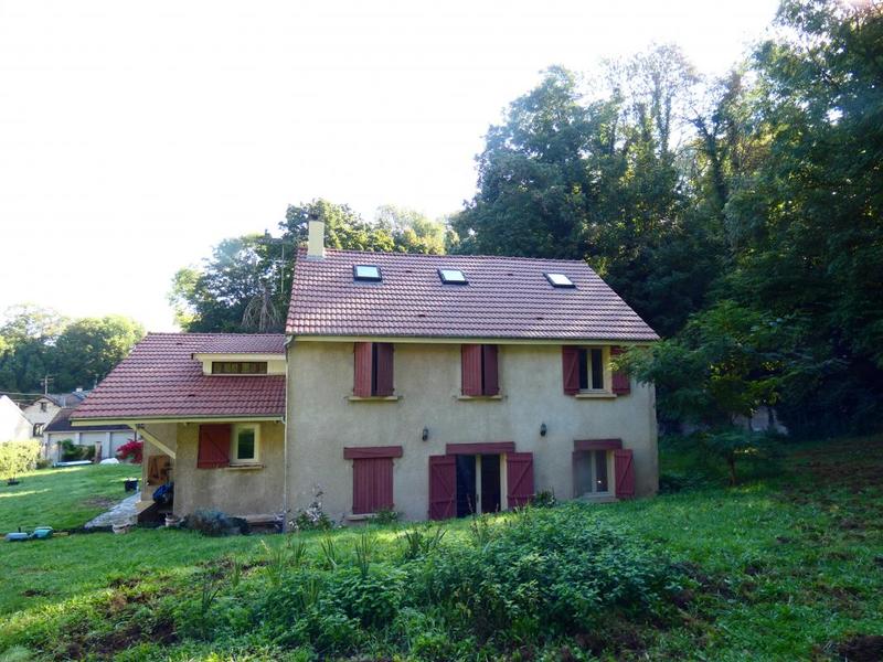 Maison - 200 m² - 7 pièces