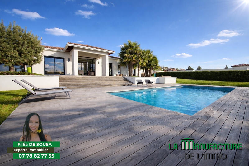 Villa - 202 m² - 7 pièces