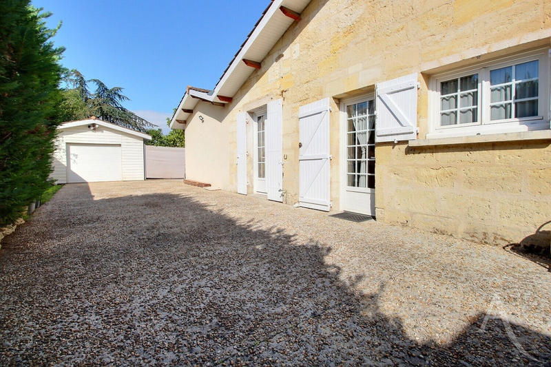 Maison - 150 m² - 4 pièces