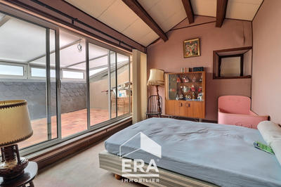 Maison - 121 m² - 5 pièces