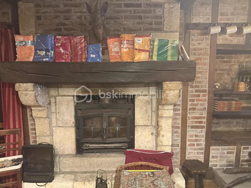 Corps de ferme - 192 m² - 8 pièces