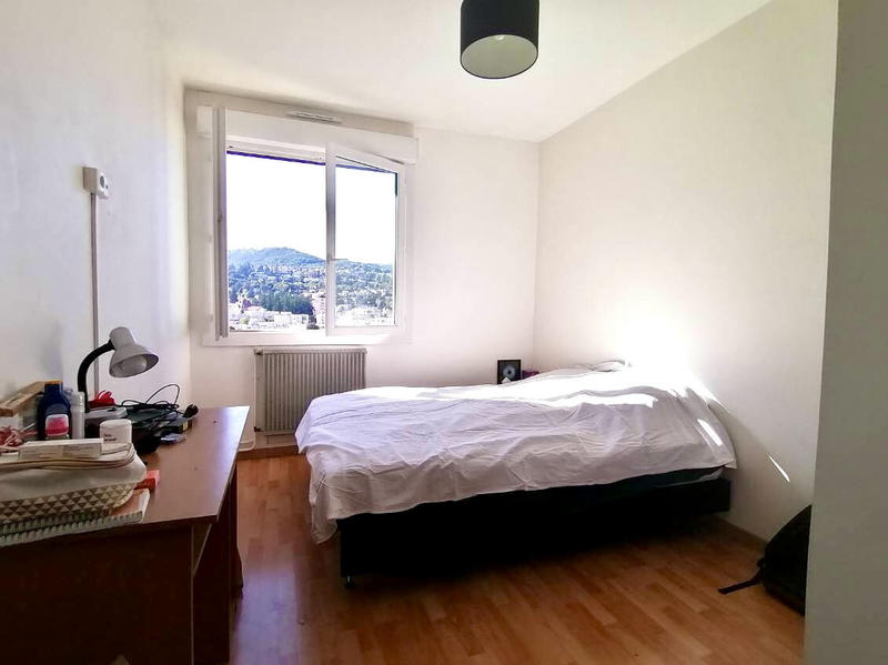 Appartement - 79 m² - 4 pièces