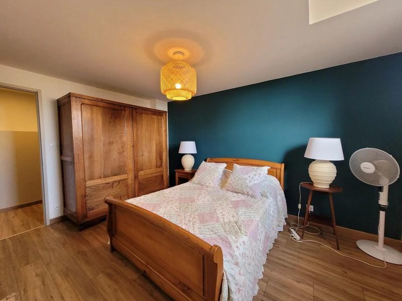 Propriété - 237 m² - 8 pièces