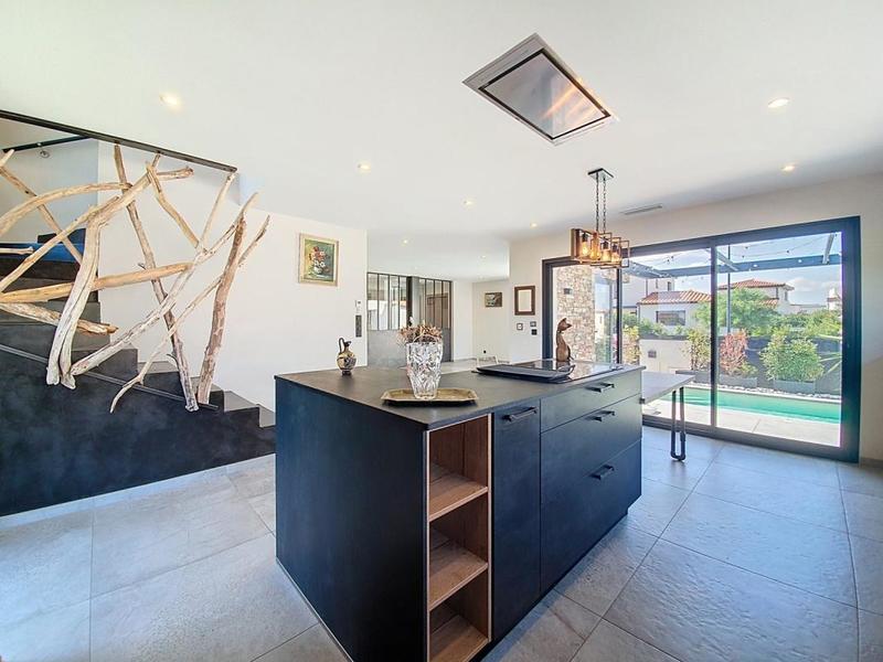 Maison - 141 m² - 6 pièces